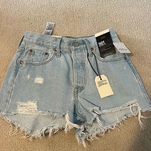 LEVI SHORTS!